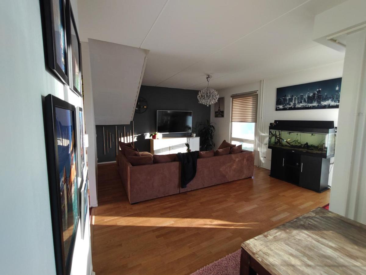 Penthouse Near The West Harbor * Helsinki
