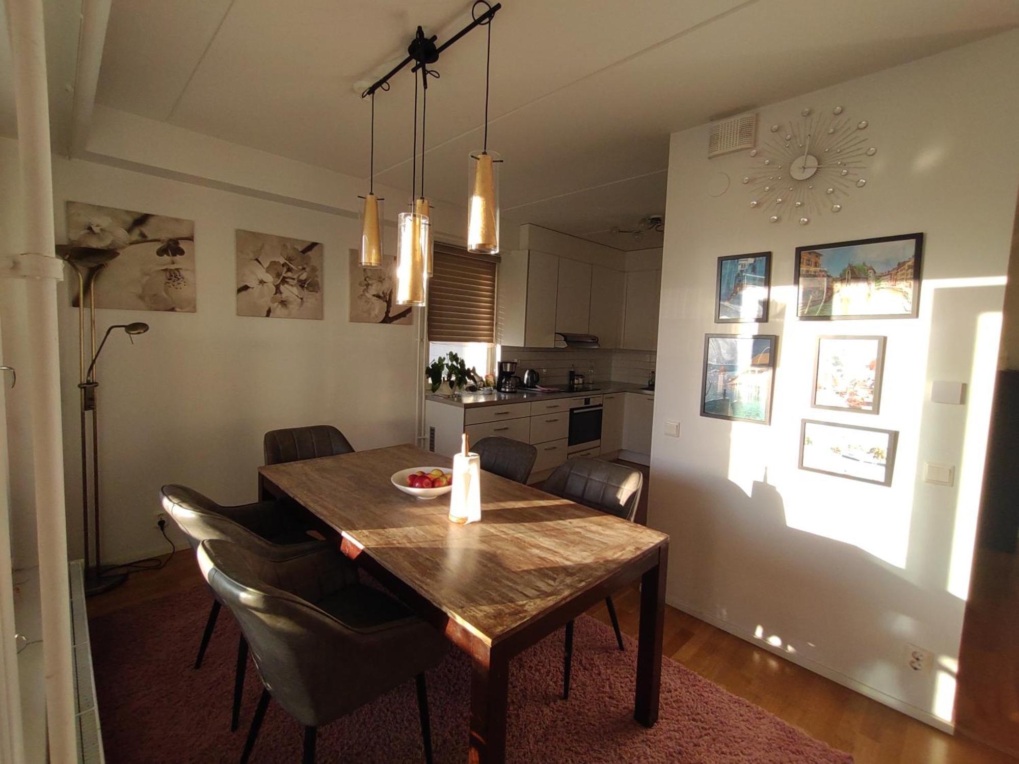 Penthouse Near The West Harbor Helsínquia